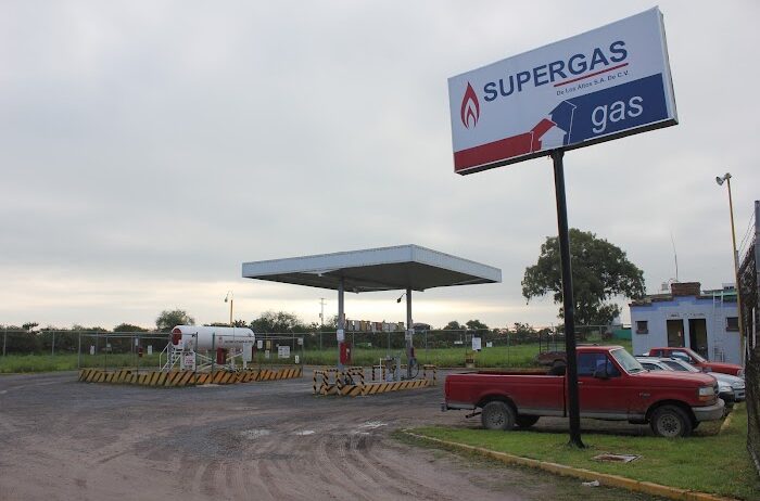 Super Gas de los Altos | Estación de carburación Revolución