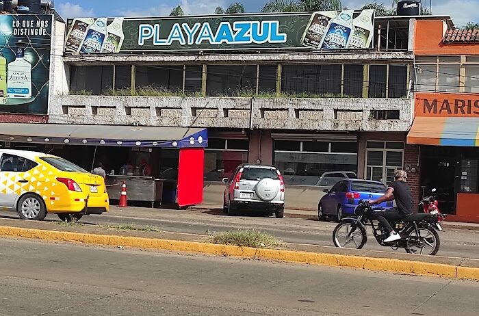 Restaurante, Bar, Hotel Playa Azul (Taqueria)