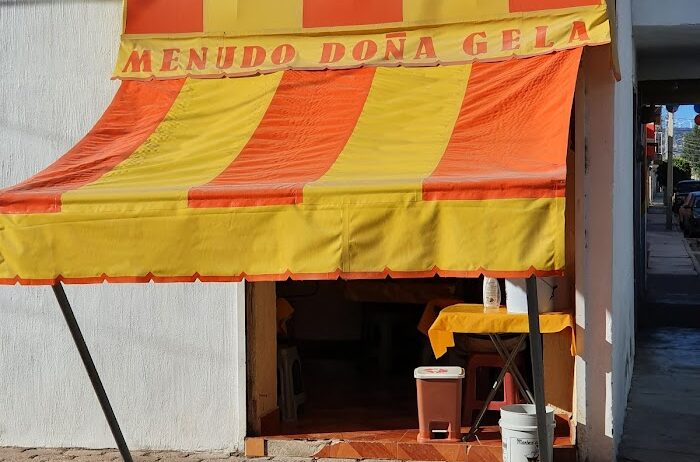 Menudo y Gorditas «Doña Gela»